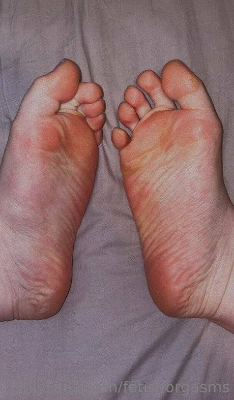 熟女の足オンリーファンズ ホットxxx 画像