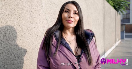 Milky Peru 裸モデル 写真