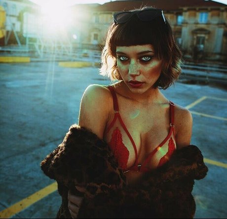 Tガールオンリーファン ヌード 画像