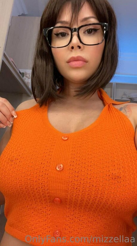 mizzellaa 無料モデル 写真