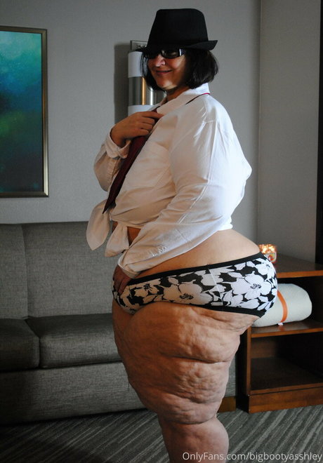 筋肉トランスオンリーファンズ ホットポルノ 写真