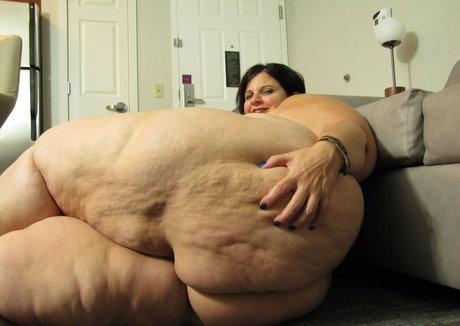 bigbootyasshley 美しい女優 画像