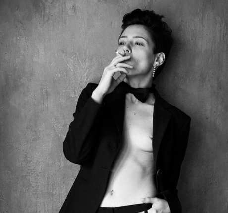 フェイシャルオンリーファンズ アダルト 写真