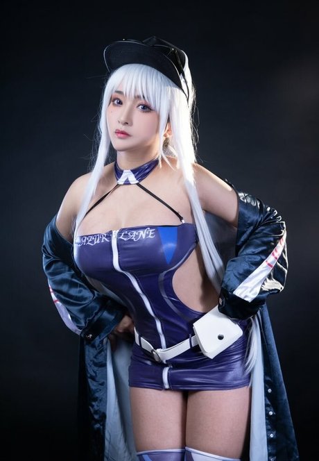 LoLiSAMA ヌード女優 画像