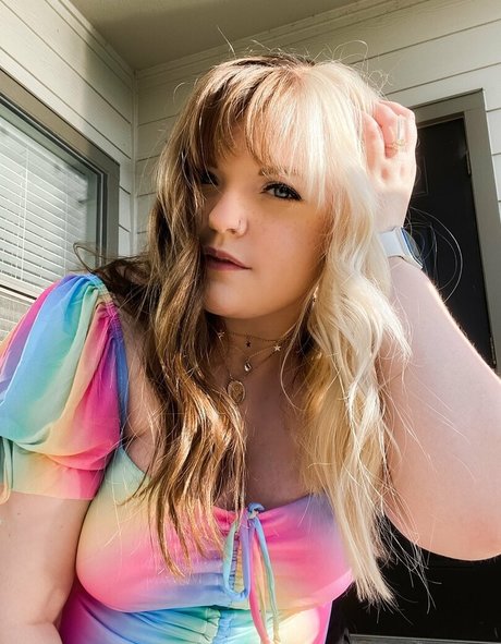 Meg Kaylee エロティックなポルノスター アーカイブ