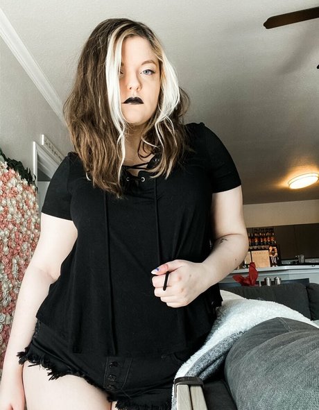 Meg Kaylee 独占スター 画像