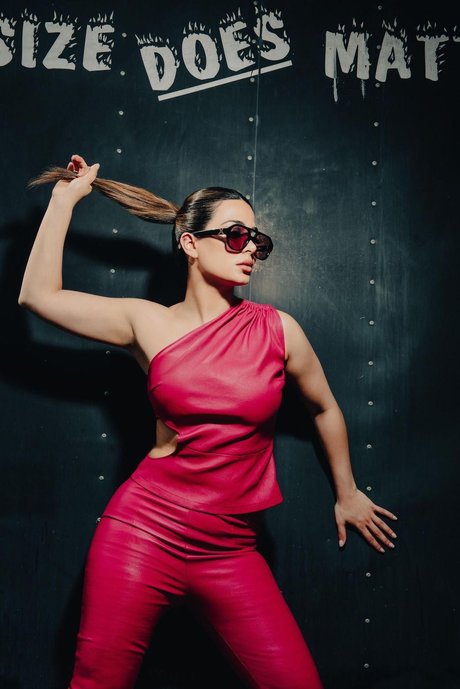 獣医オンリーファンズ 美しい ギャラリー