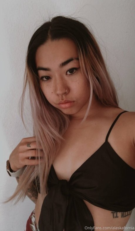 巨乳アマチュアオンリーファンズ ポルノ 画像