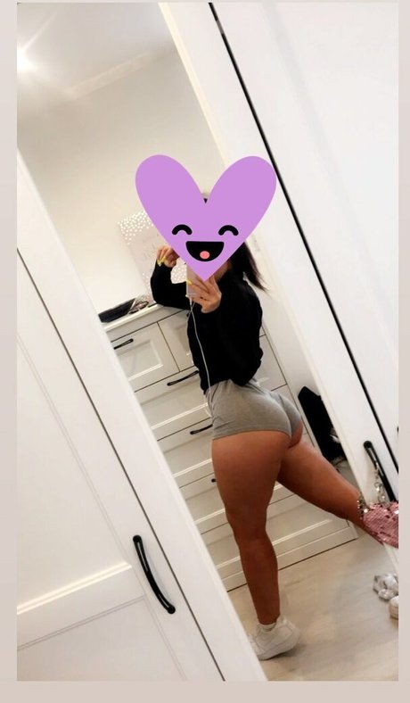 義母オンリーファンズ ポルノ 画像