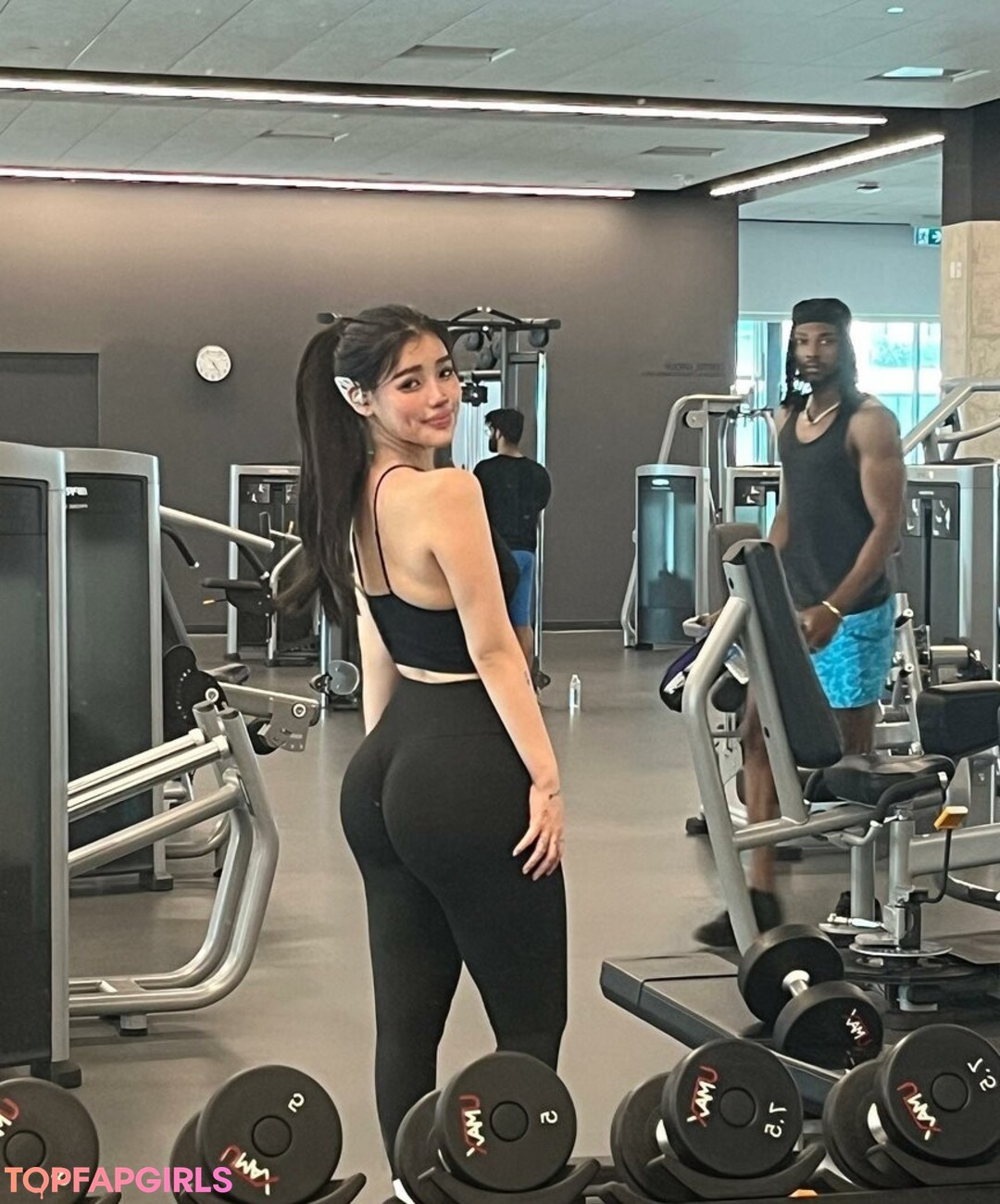 Hannah Kae 無料モデル 写真