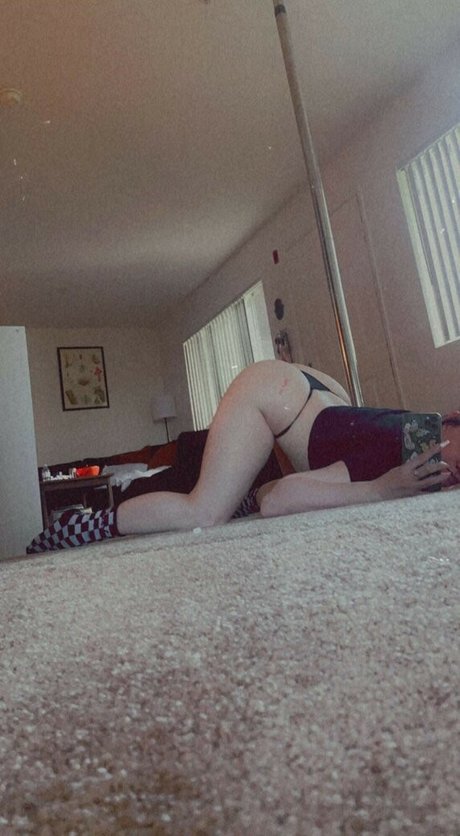 熟女オナニーオンリーファンズ エロ アーカイブ