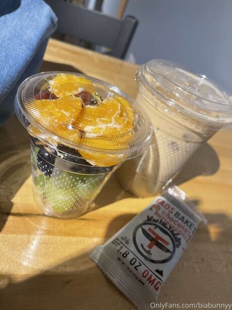 BiaBunnyy 高品質モデル 画像