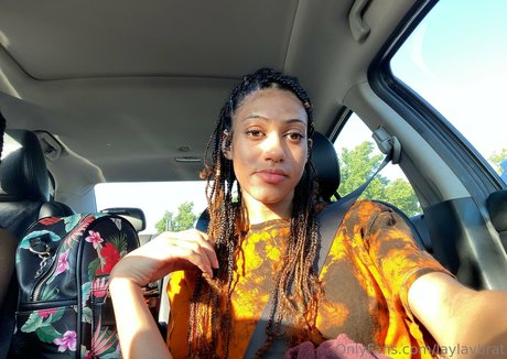 laylaybrat ポルノスター 美しい ギャラリー