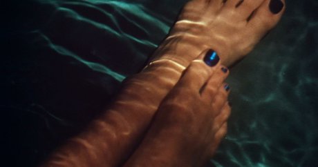 モデルファックオンリーファンズ セクシー裸 画像