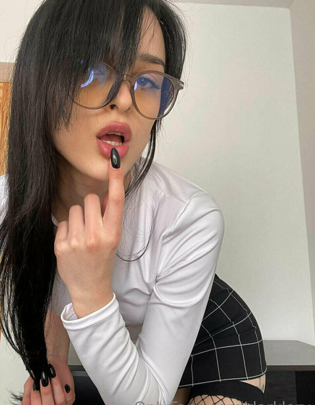 darklory ヌードスター 画像