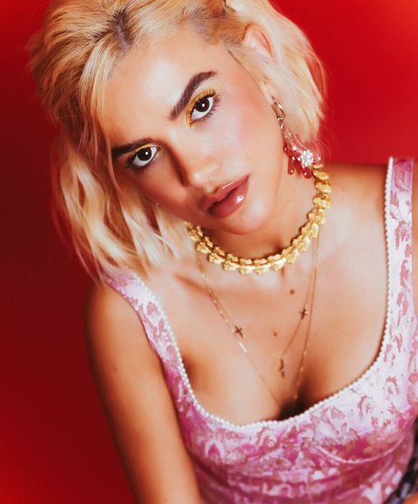 筋肉トランスオンリーファンズ セックス 写真