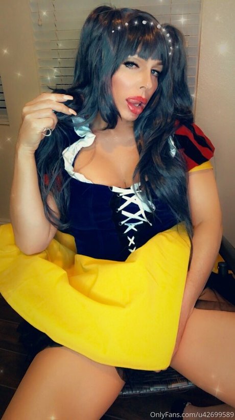 nadiavalentine ヌードスター ギャラリー