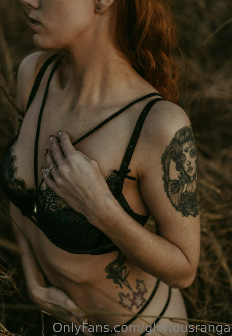 gloriousranga ポルノスター セクシー 写真