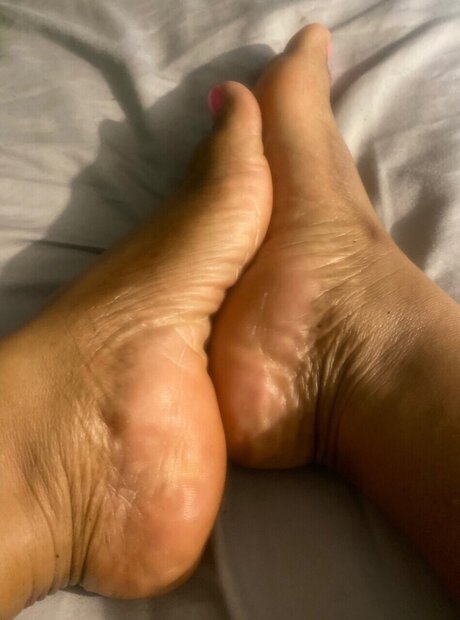 CEO luscious feet HDポルノスター 写真