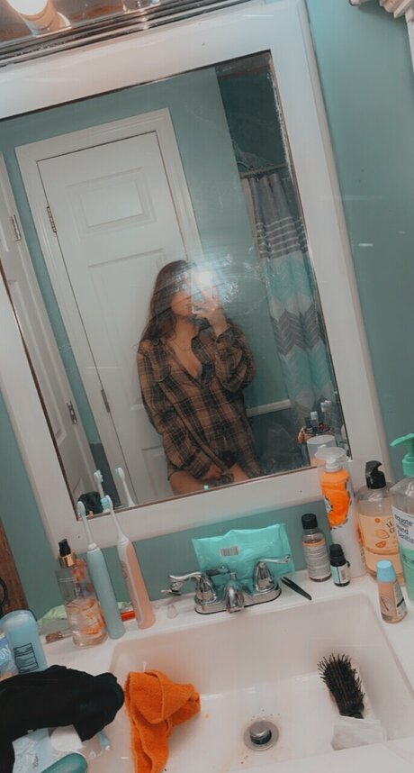 Brianna Ferguson ポルノスター アート ギャラリー