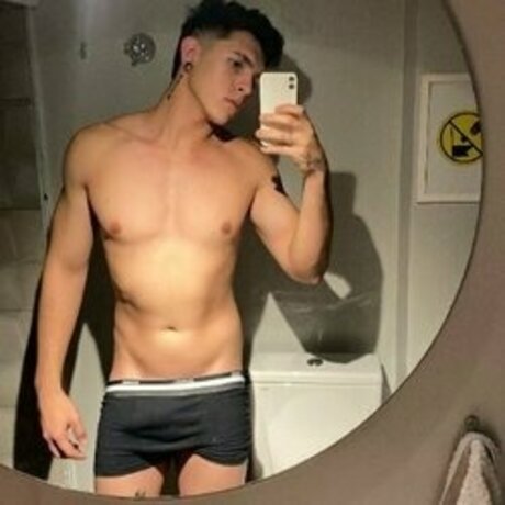 Allan Milani 完璧なスター 写真