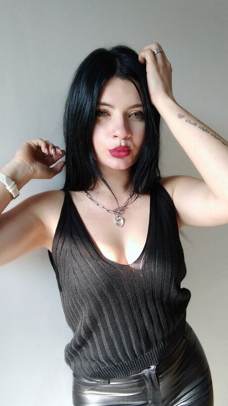 Tamara morocha ポルノモデル 写真