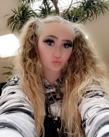 Rikki ホットなスター 画像