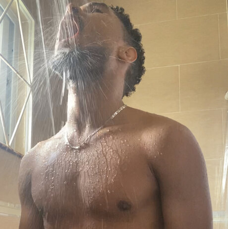 Duke 可愛いモデル 写真