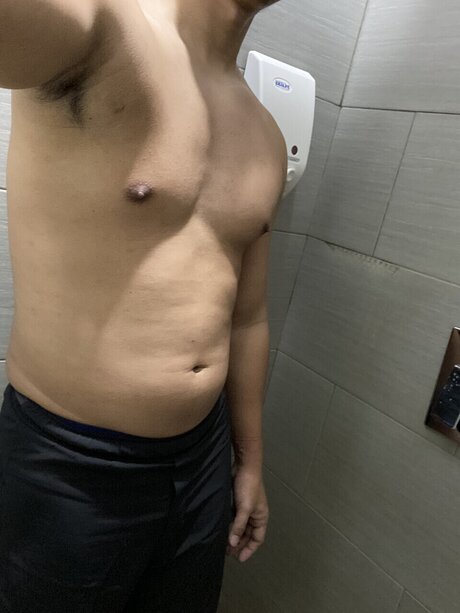 カムフィートオンリーファンズ セクシーxxx 写真