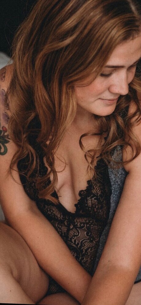 Chloe Thompson かわいいスター 画像