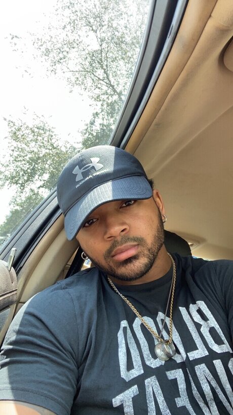 巨乳熟女オンリーファンズ アートxxx 画像