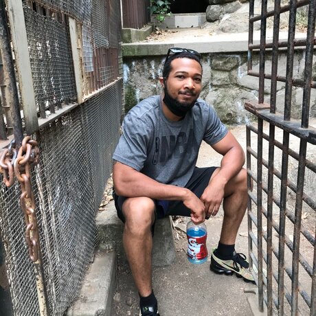 Ceddy ポルノスター 無料 写真