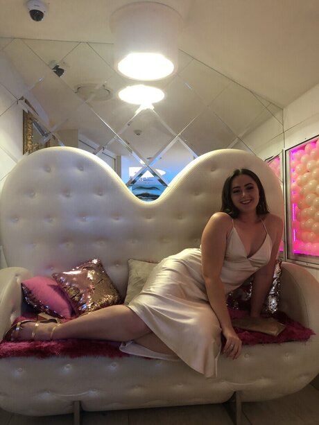 Ruby Di Costanzo セックスポルノスター 画像