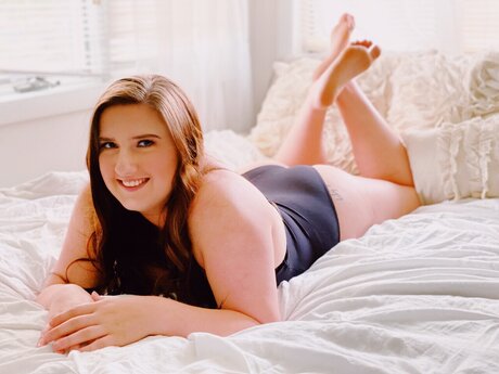 Tabi ポルノスター ヌード 写真