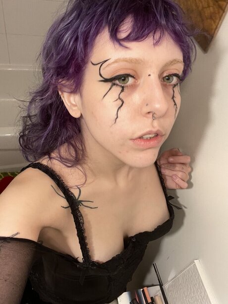 Loralie ポルノスター パーフェクト 画像