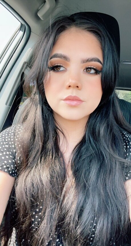 Saintlyvixen 限定モデル 写真