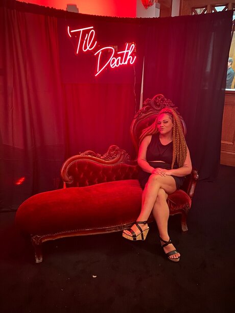 イギリスのおばあちゃんオンリーファンズ 無料ポルノ 写真