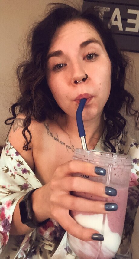 CourtneyC スター ヌード 画像