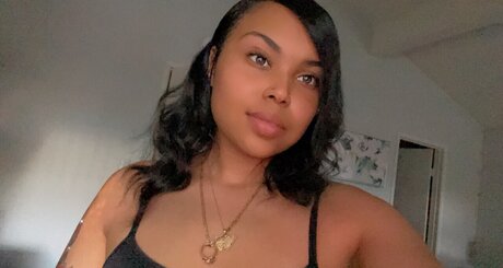 Anique hooks ホットなポルノスター 画像