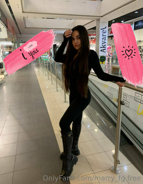 marry fgfree ヌード女優 写真