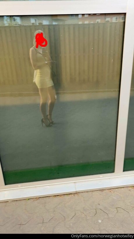 アジアのティーンオンリーファン ホット裸 写真