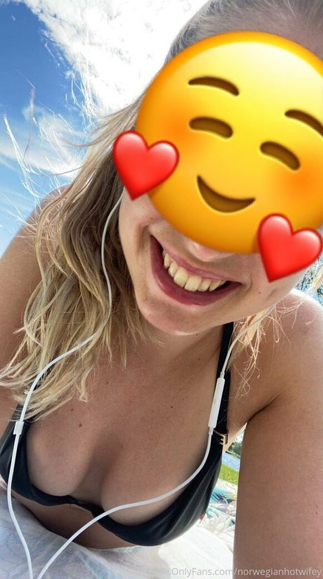norwegianhotwifey 高品質スター 画像