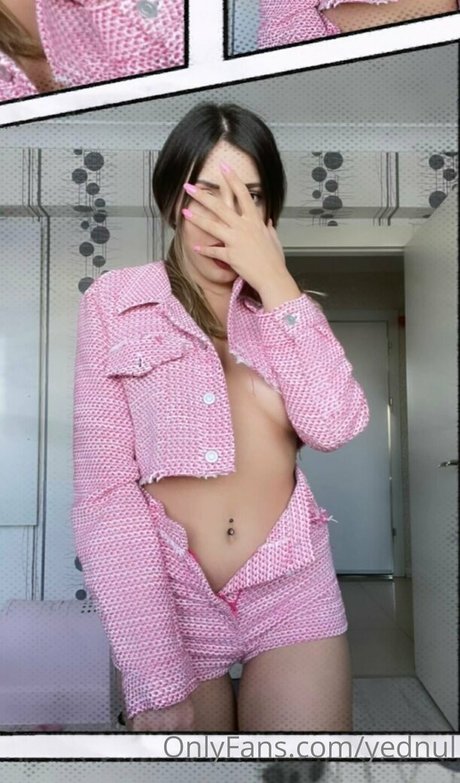 陸軍の熟女オンリーファンズ ホット ギャラリー