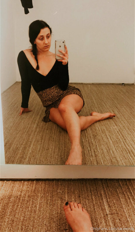 アナルxxx オンリーファンズ 無料裸 画像