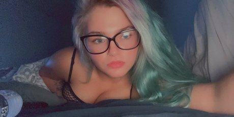 tatteddel 独占スター 写真