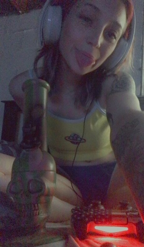 熟女の手コキオンリーファンズ 無料ポルノ 画像