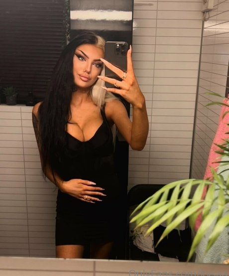 kysaa ヌードモデル ギャラリー