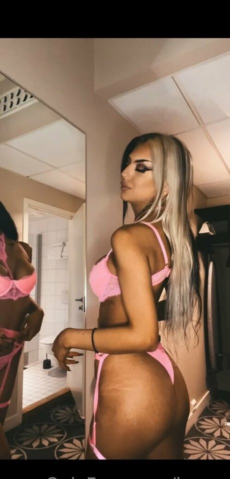 kysaa ポルノモデル 画像