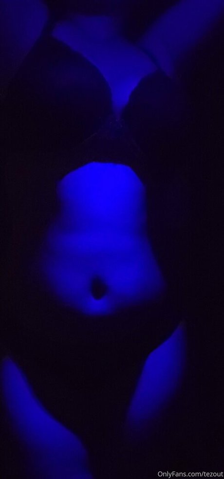 tezout ホットモデル 画像