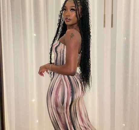 ItsTavvi スター ギャラリー